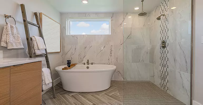 Luxury Master Bath Designs in Sioux Falls