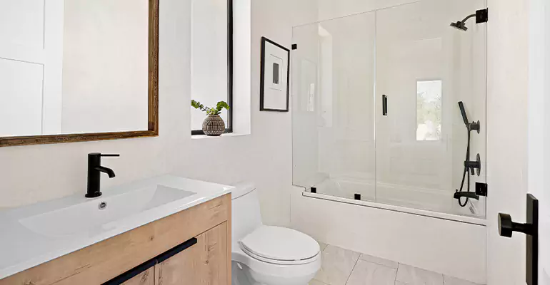 Tub Replacement With Shower in Sioux Falls